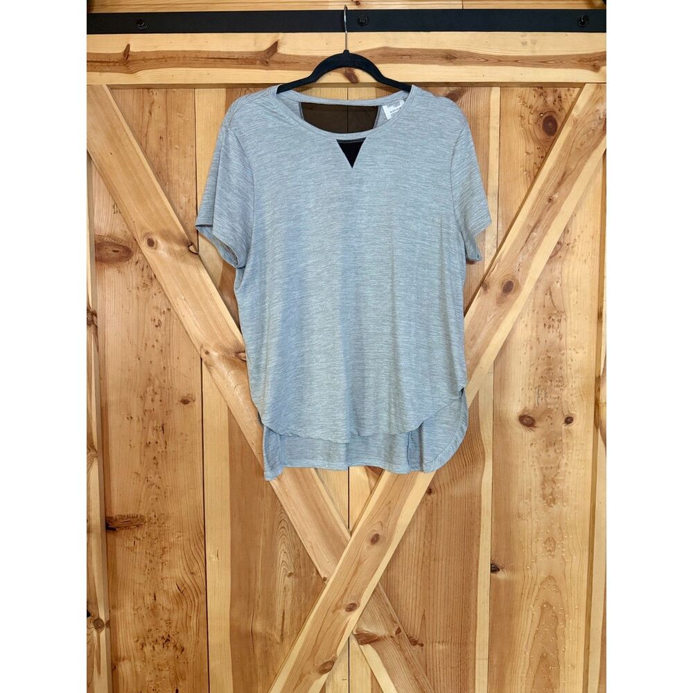 Danskin Light Gray Workout Tee XL Cut Away Side Slits High Low Athleisure Mesh